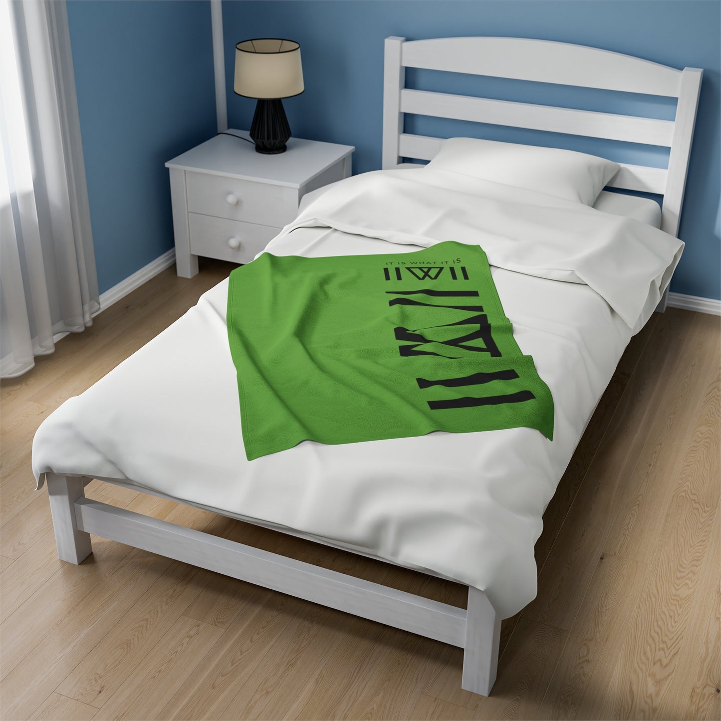 Blanket Cover Bed Spread - IIWII branded *GREEN* Velveteen Plush Blanket