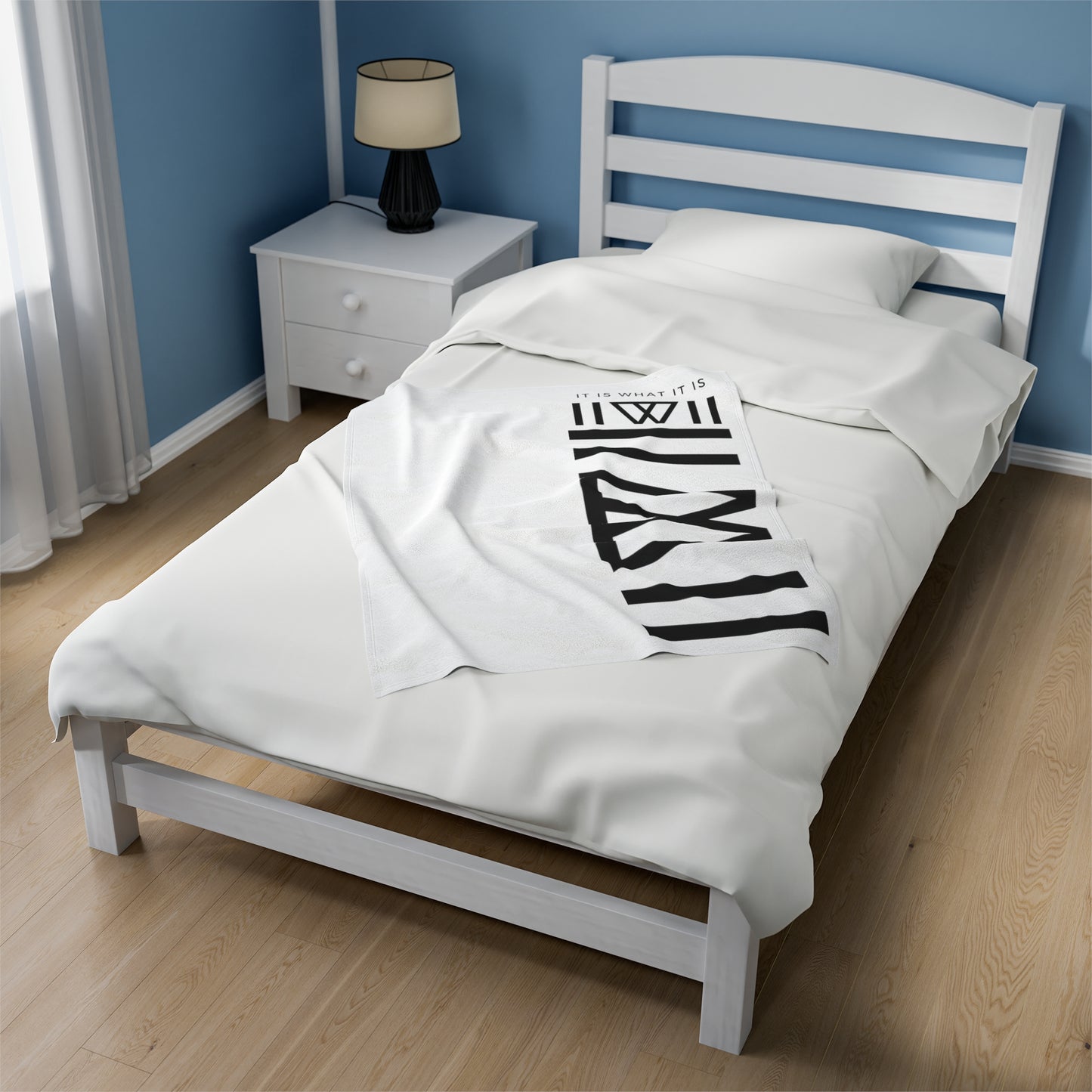 IIWII branded *LOGO* Velveteen Plush Blanket